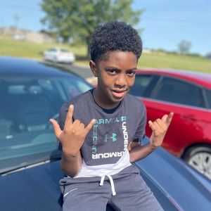 Meet your Posher, Aarion